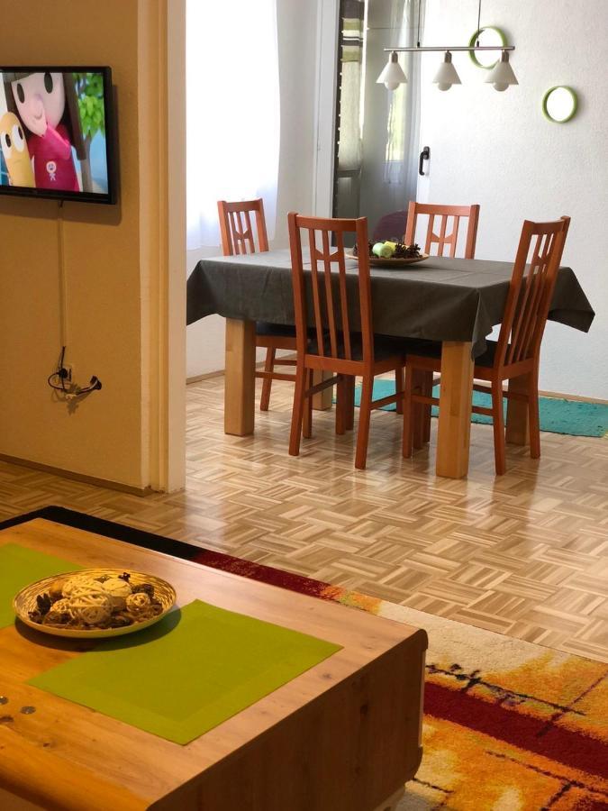 Apartment Etna! Near To Airport Sarajewo Zewnętrze zdjęcie